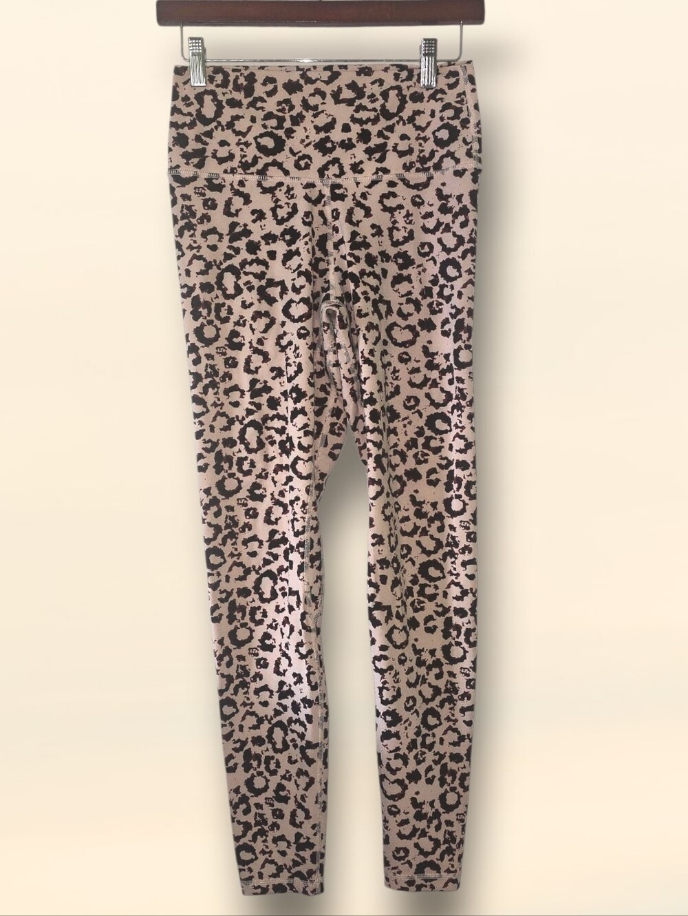 M - Colorfulkoala High Waisted Leopard Print Activewear Leggings